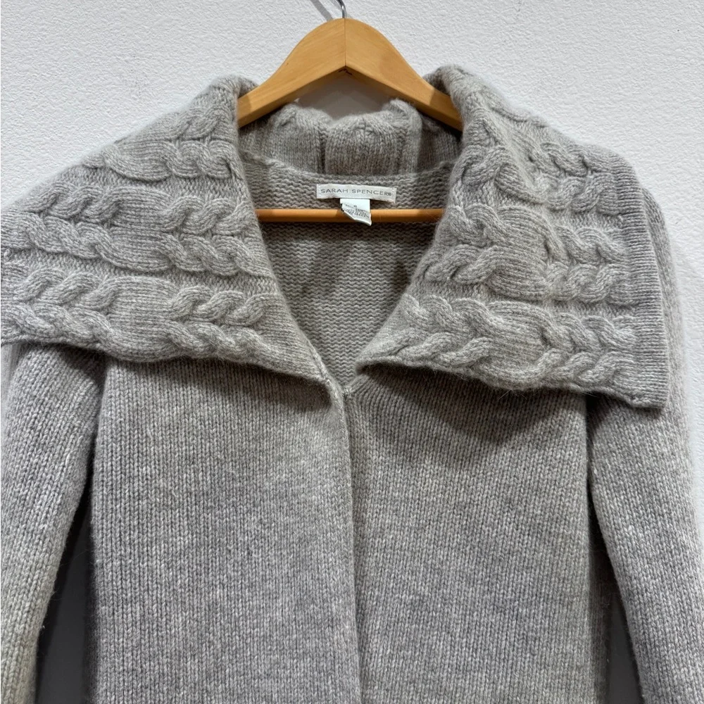 Sarah Spencer Lambs Wool Cardigan Sweater - Picture 4 of 5